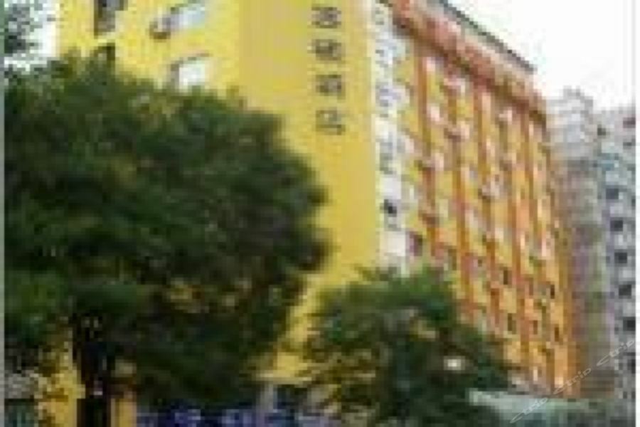 7 Days Inn Gangwan Square Далянь Екстер'єр фото